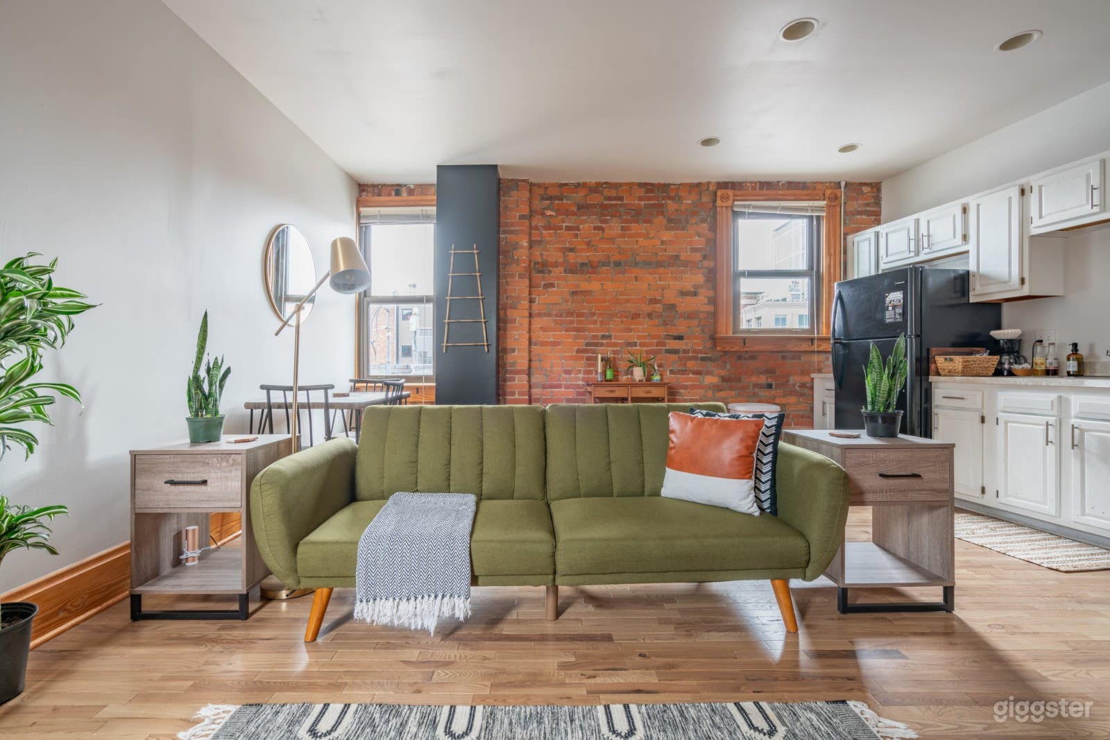 Jungle Twin Loft, DOWNTOWN LOFT SHORT NORTH Photo 2