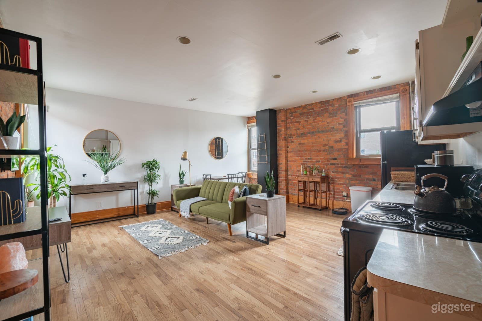 Jungle Twin Loft, DOWNTOWN LOFT SHORT NORTH Photo 4