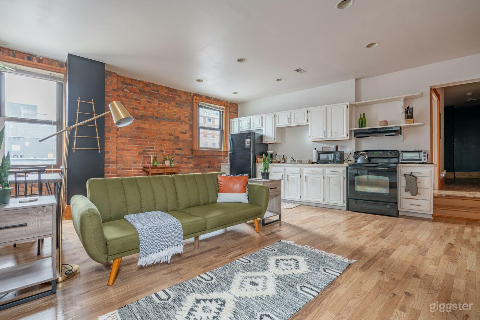 Jungle Twin Loft, DOWNTOWN LOFT SHORT NORTH Photo 1