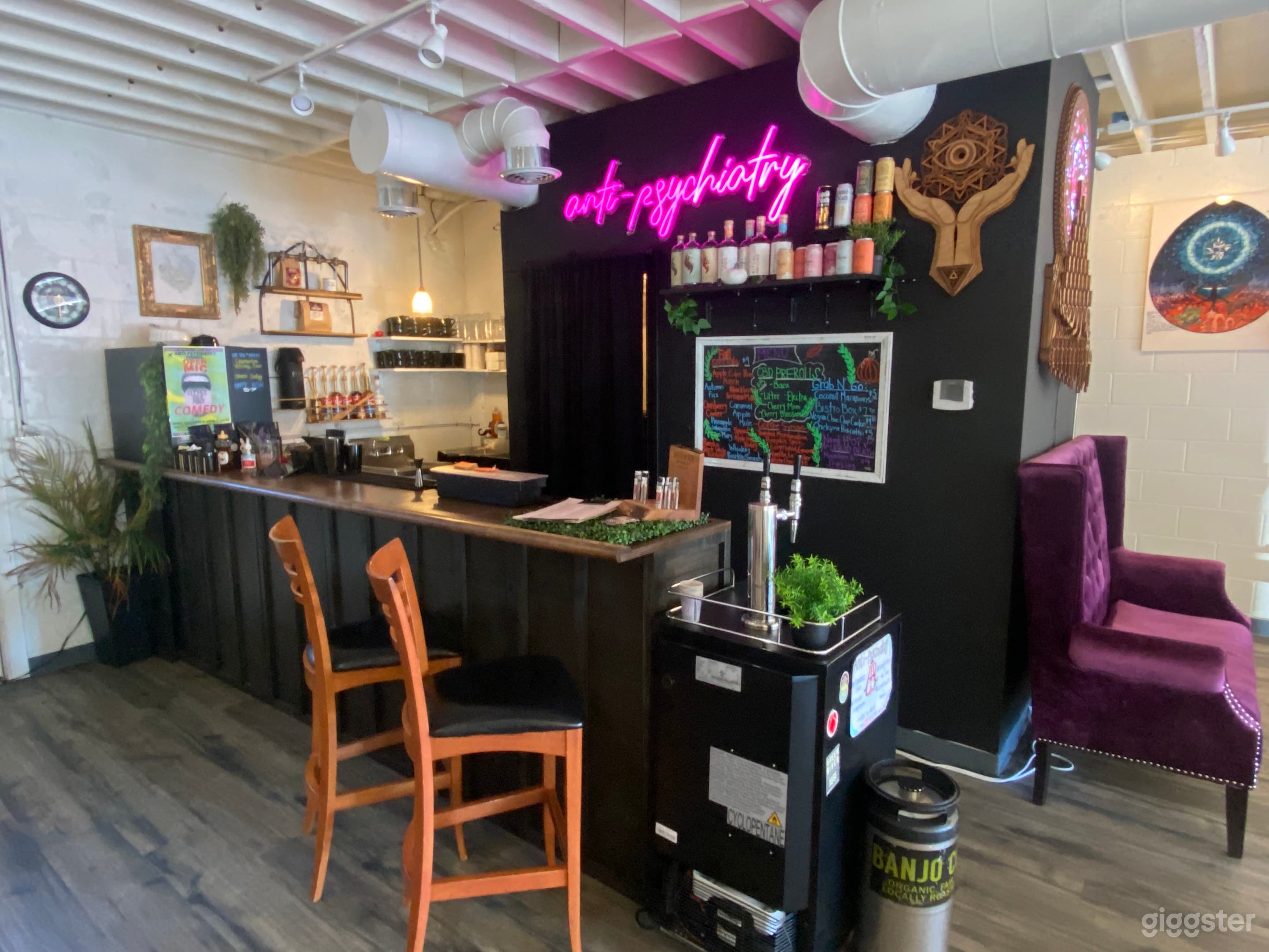 Sober Bar &amp; Coffee Shop Photo 1