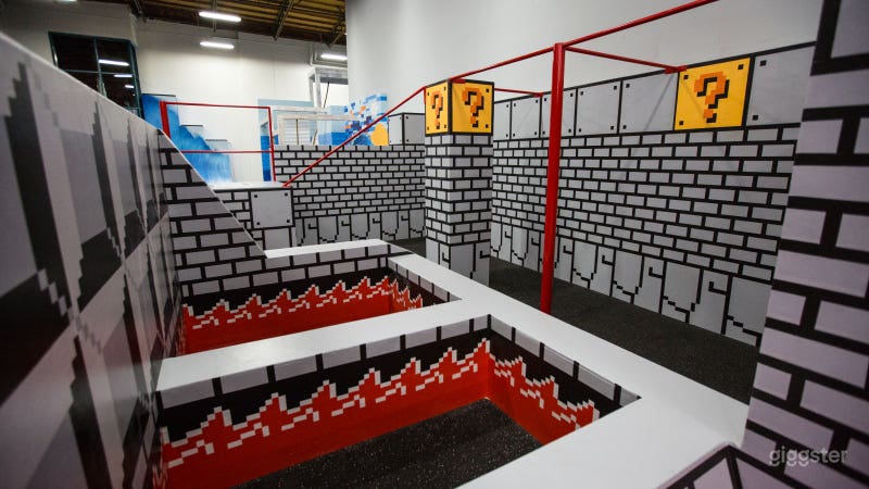 Colorful Free Run Gym in Vista Photo 2