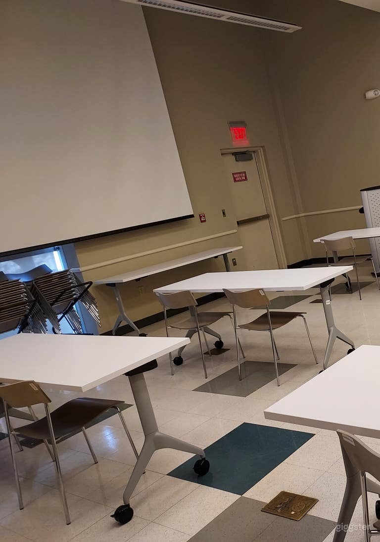  Library Meeting Room in Carver Branch 