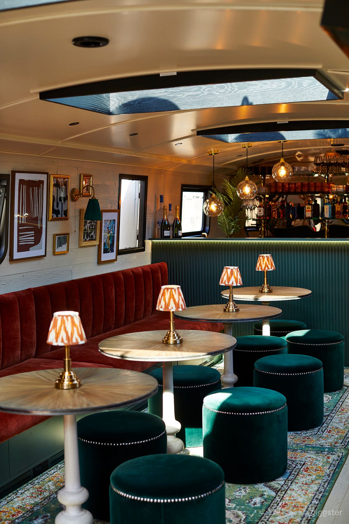 Canary Wharf Jazz Bar Boat Photo 2