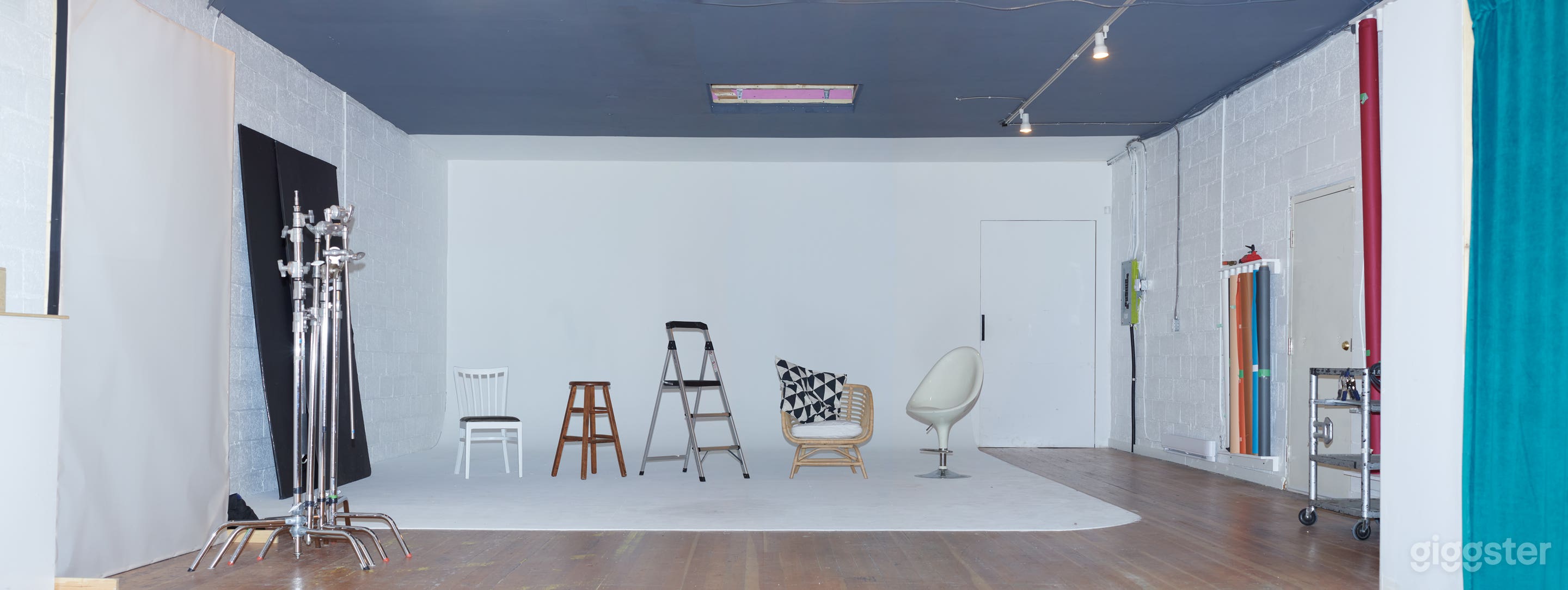 The cove with a few of the chairs