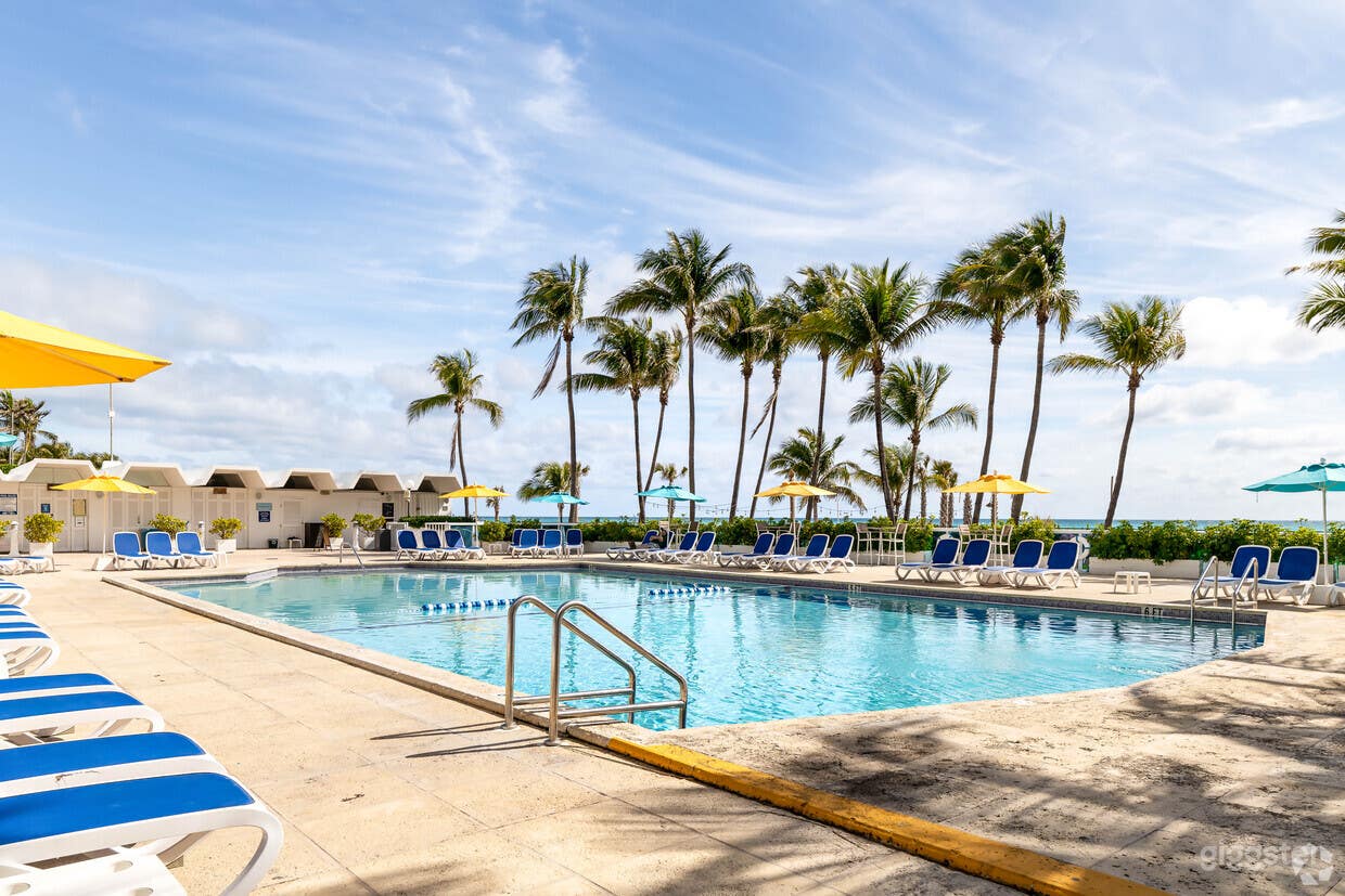 40,000 sf of oceanfront event space in Miami Beach Photo 2