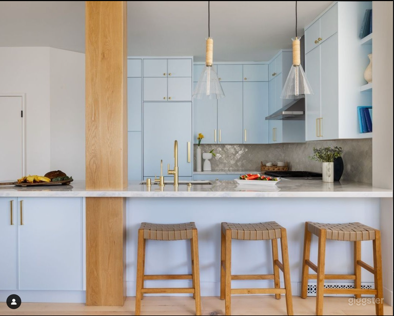  Bright & Airy Coastal Kitchen with Luxury Details  