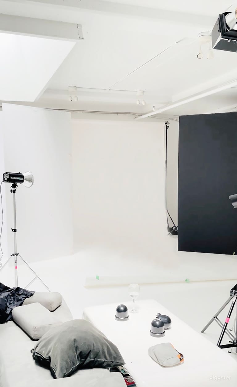  THE BUNKER STUDIO 
Shooting Area 