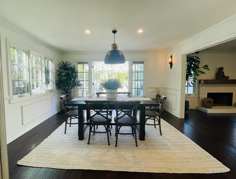  Ideal Cape Cod Country Home in Malibu Lake 