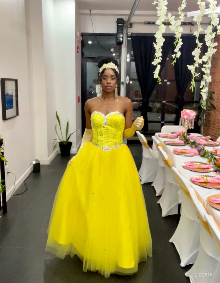  Intimate Creative/ Event/ Meeting Space 