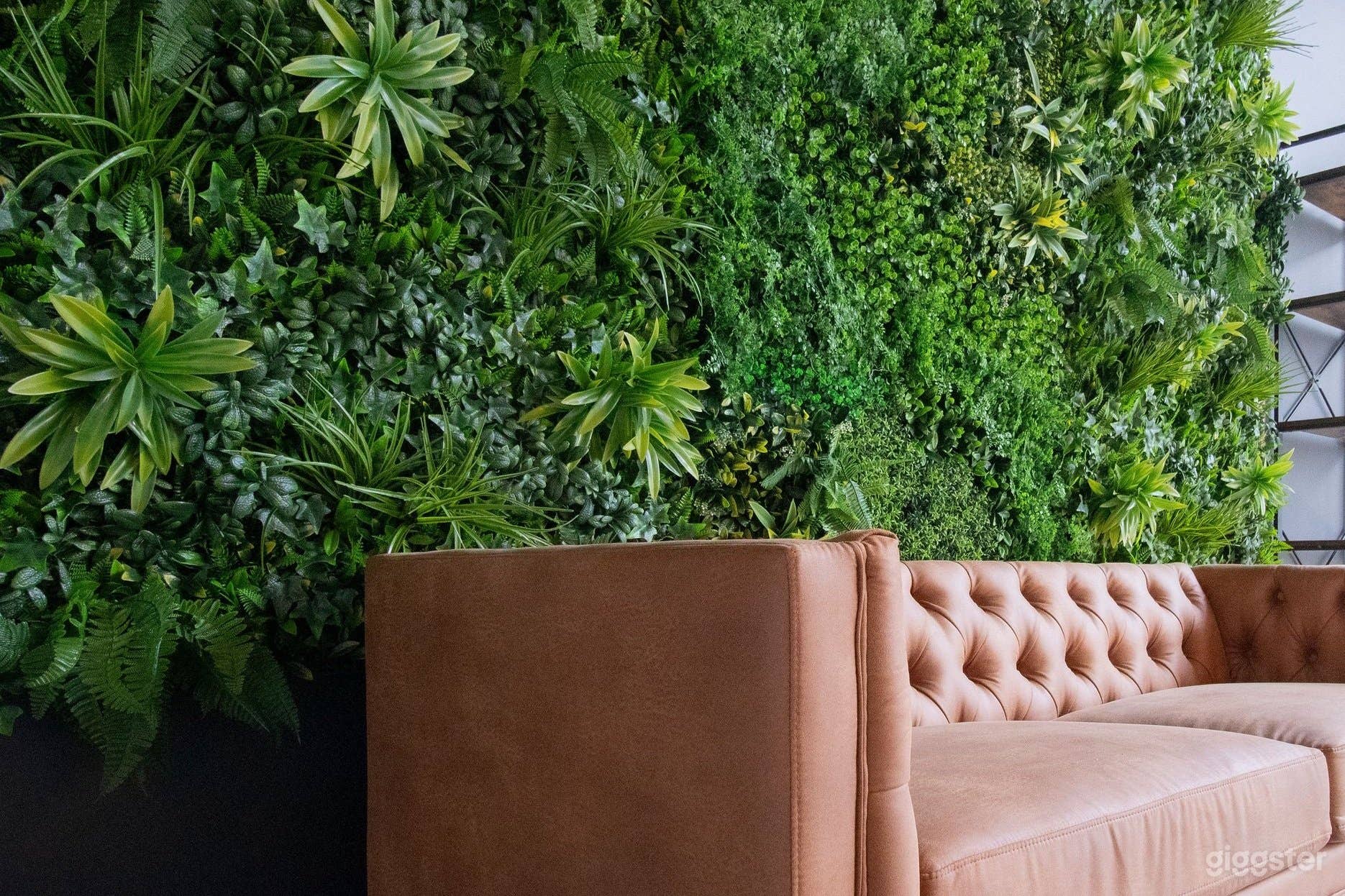 Luxury Downtown Loft with City Views Photo 3