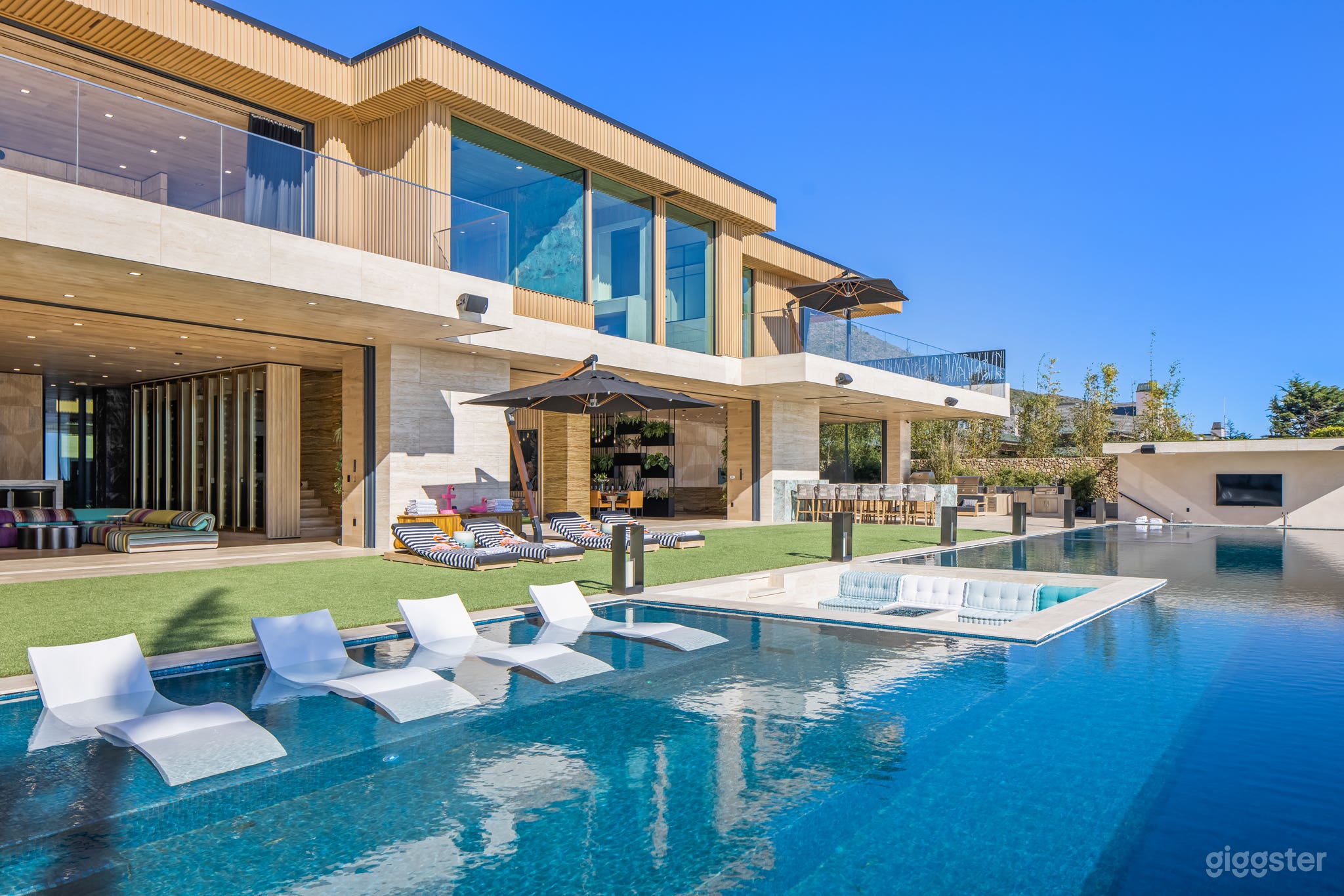 Kaizen: 95’ Infinity Pool Pacific View Masterpiece Photo 1