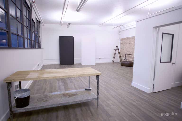  Beautiful Photography/Videography Studio 