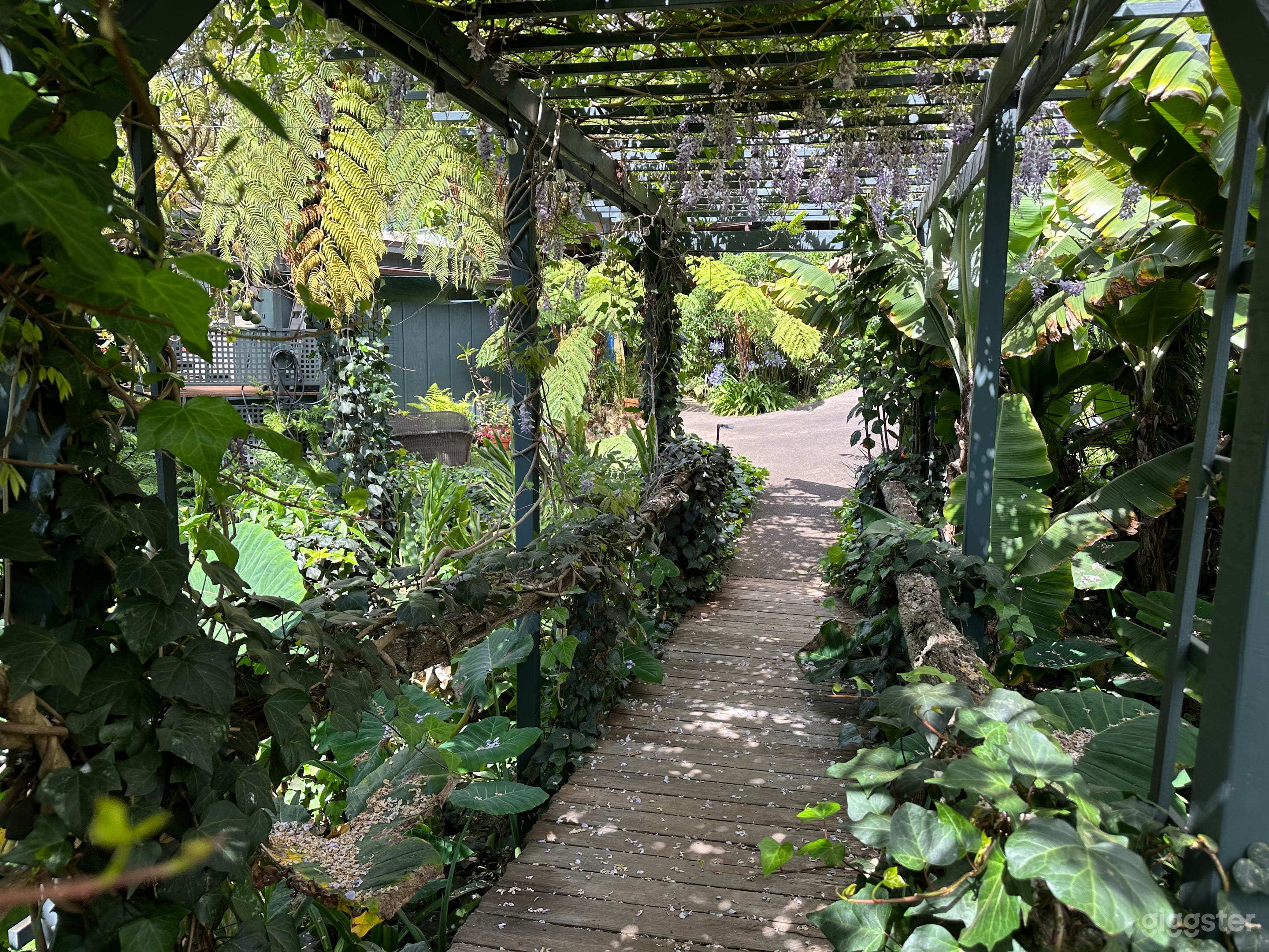 Scenic Upcountry Maui Garden Photo 2