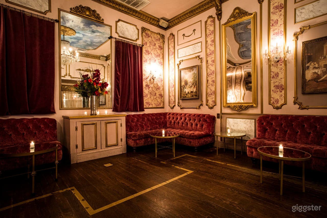 The Marie Antoinette Room Photo 2