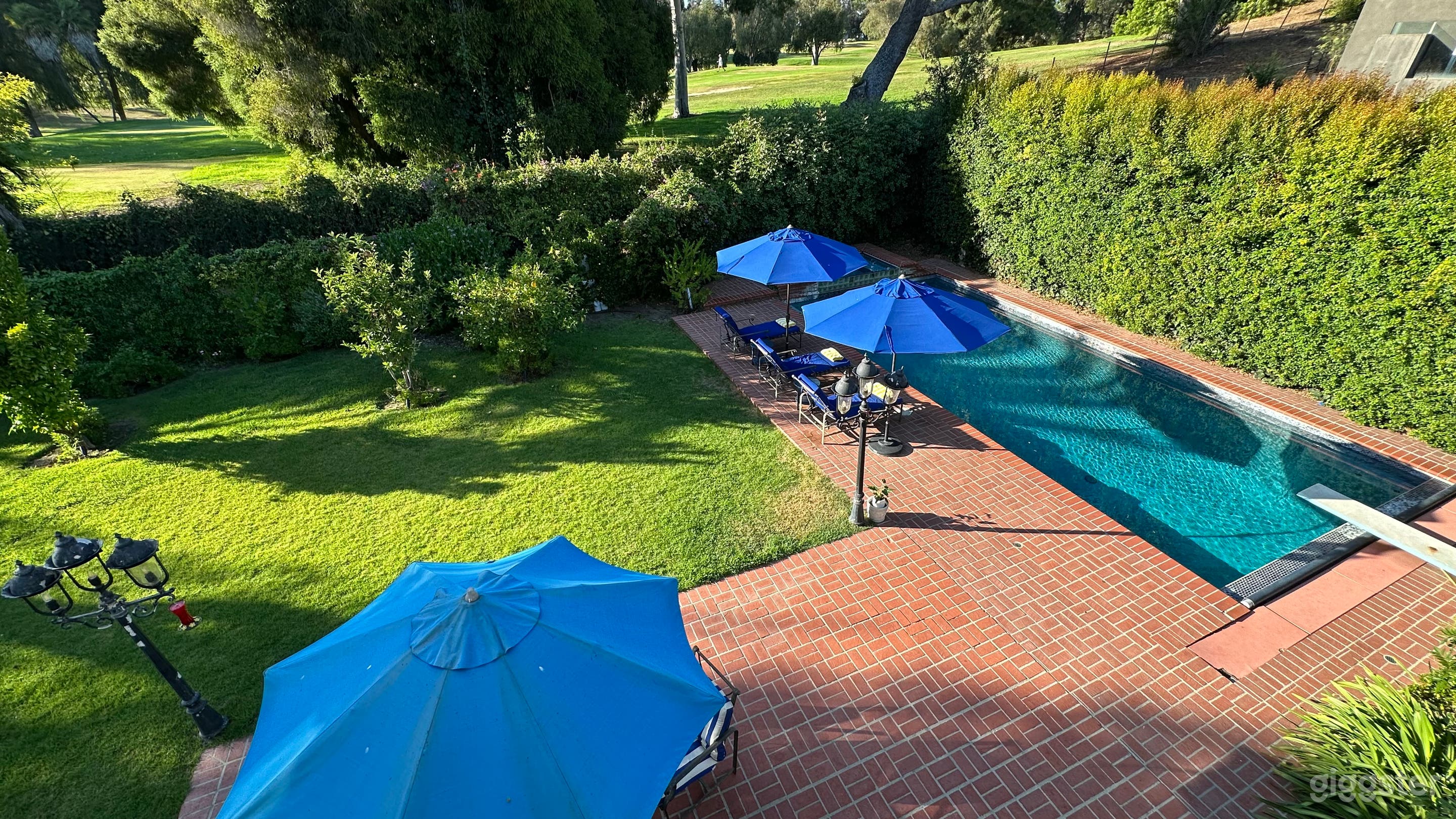 Large &amp; Upscale Pool Backyard in the heart of Cheviot Hills Photo 1
