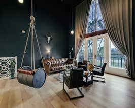  Gentleman's Lounge with Swing 