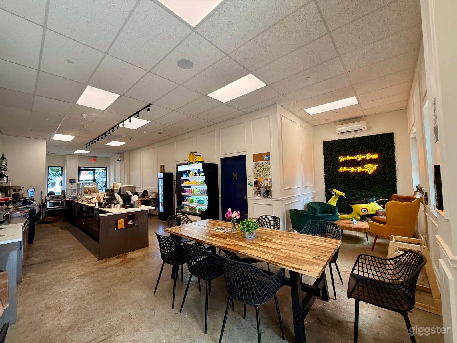 Chic Café Studio | Film &amp; Event Space Photo 1