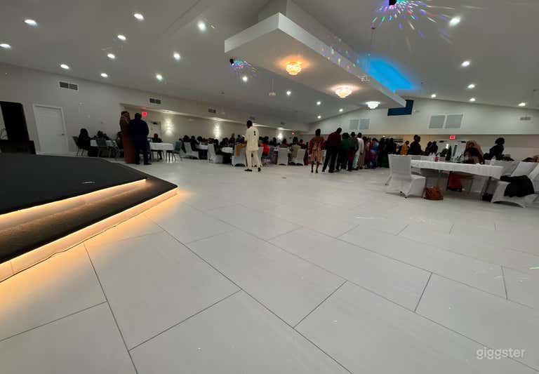  Modern Multi-Purpose Event Venue in Glendale, AZ 