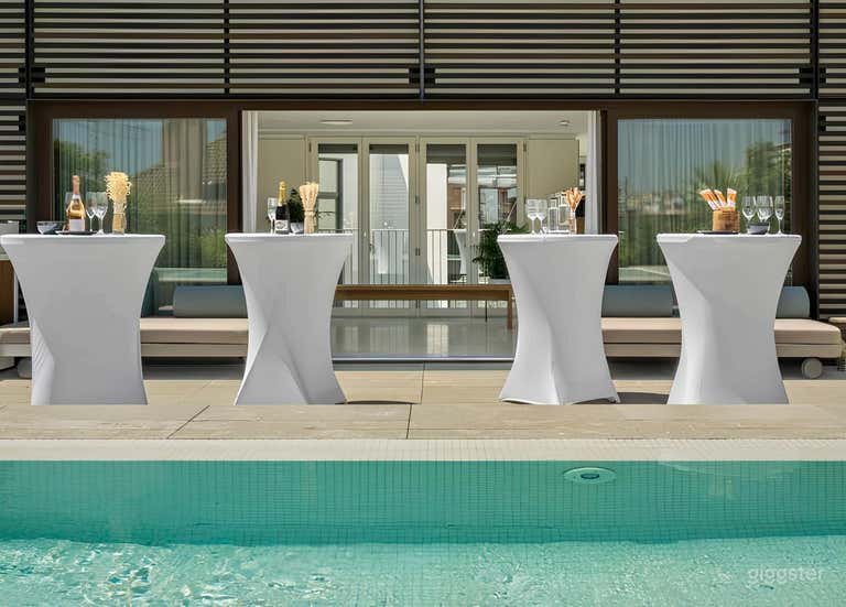  Piscina - Erfrischender Dachpool 