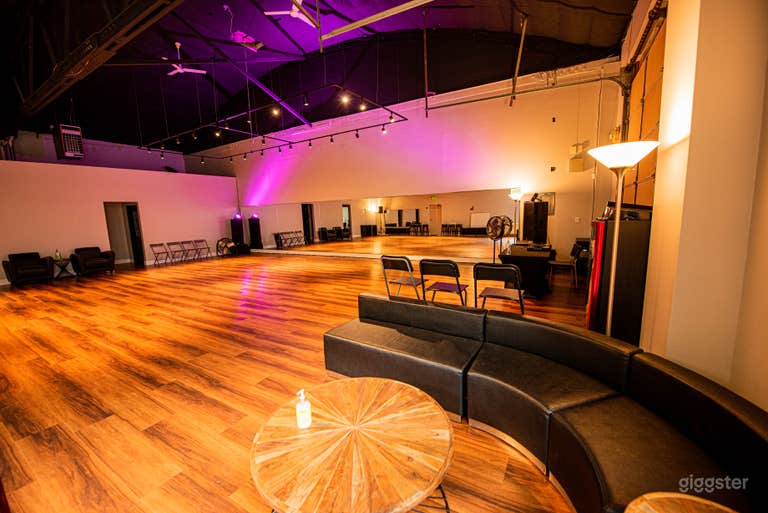  Full AV sound and lighting. 