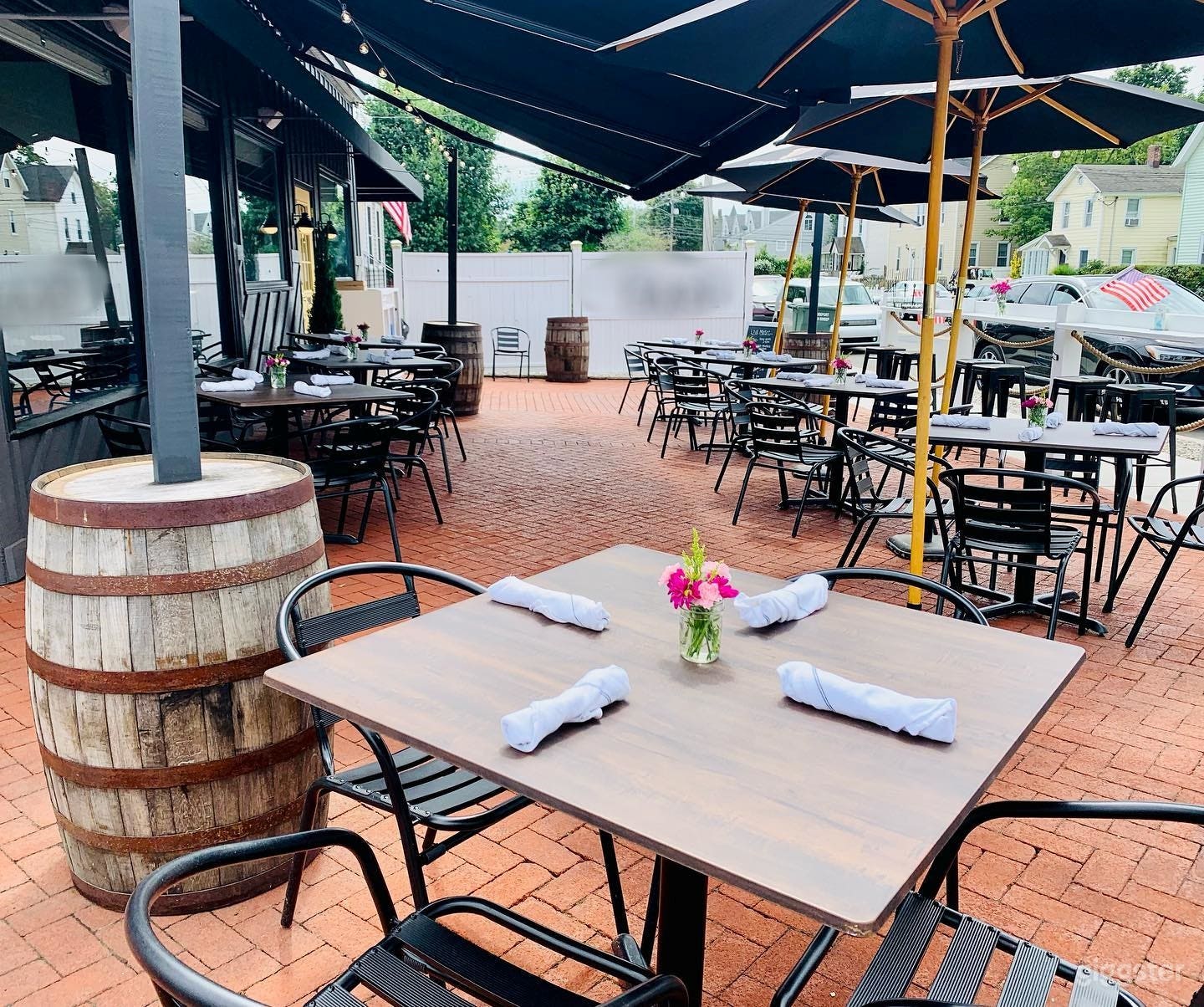 Norwalk's East Family Friendly, Neighborhood Restaurant &amp; Bar Photo 2