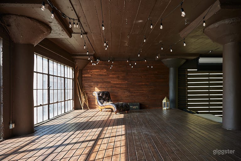  Artistic Wood Stage With Illumination 