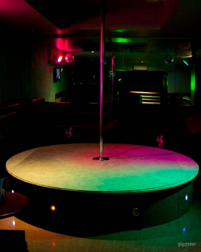  Gentlemen’s Club in Luton 