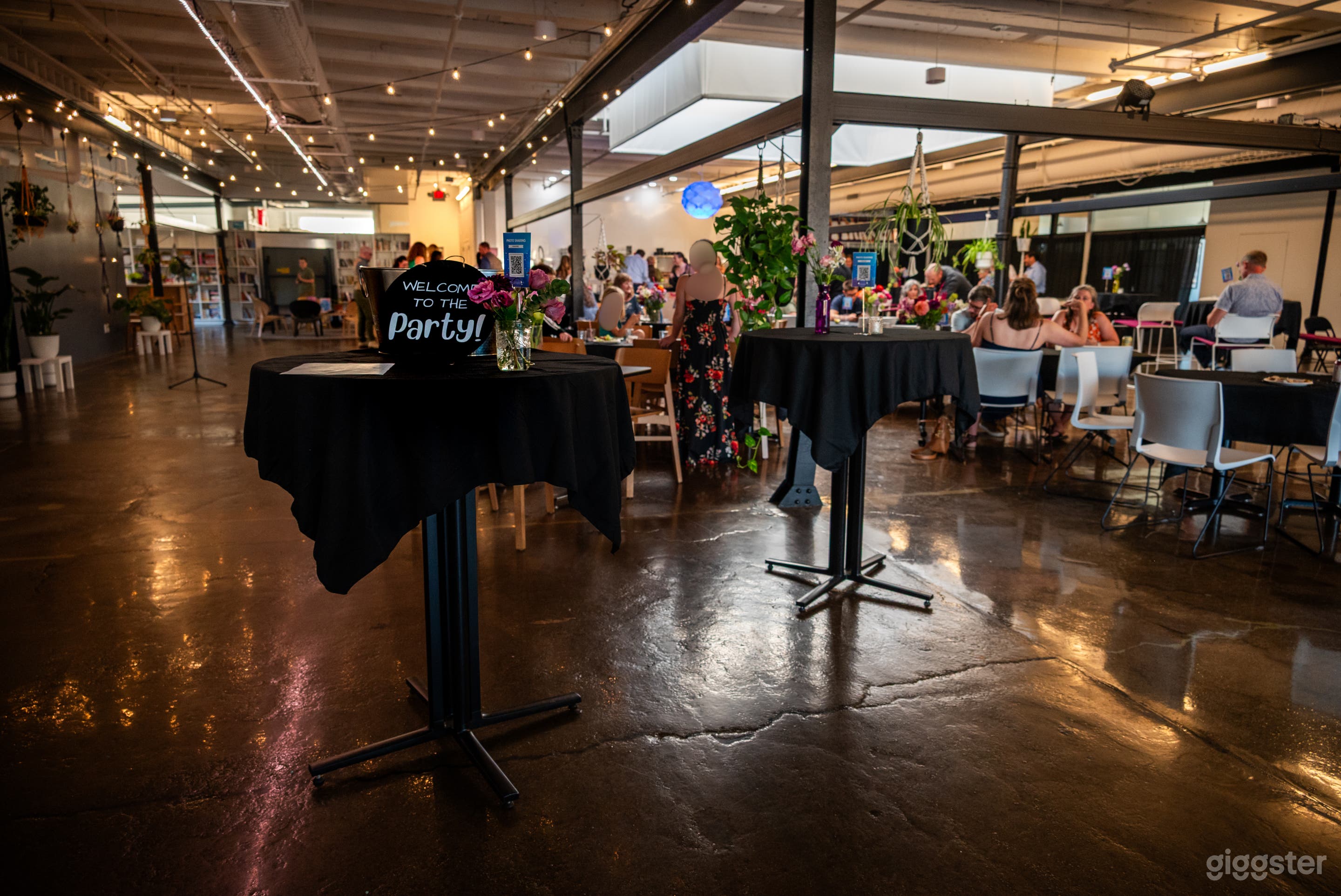 Vibrant Event Space in Uptown Photo 4