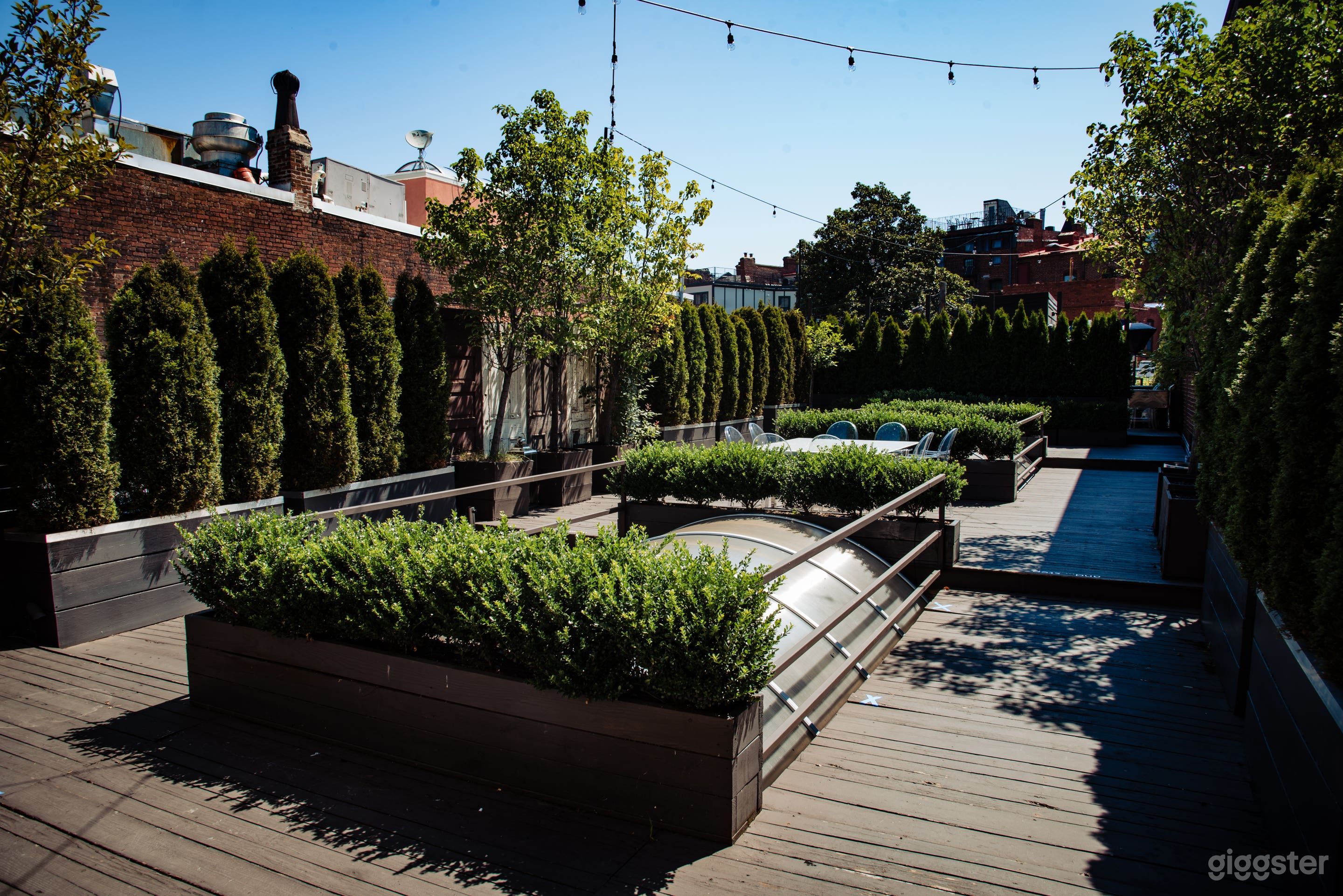 Fathom Gallery Photo 3