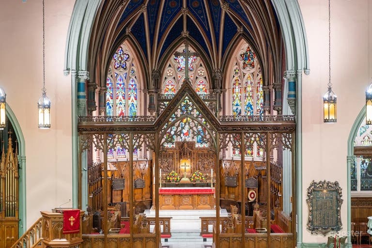  Église - Sanctuaire 