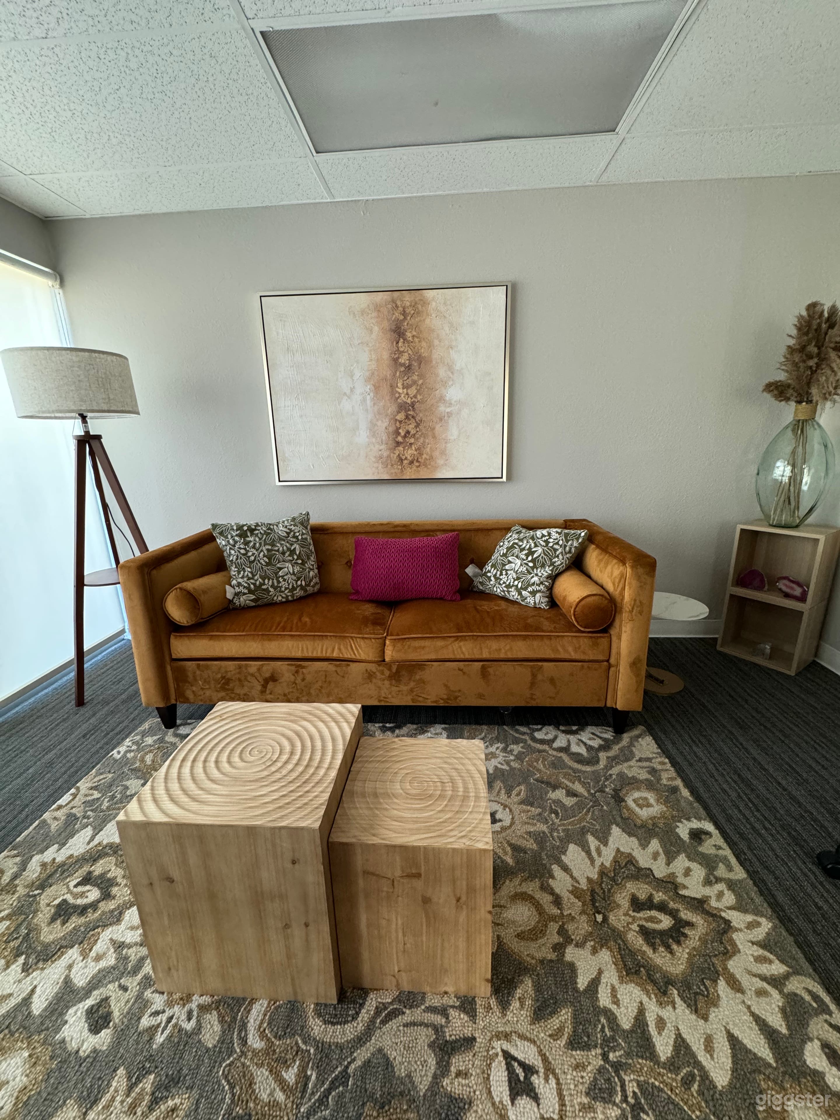 Professional office in Rancho Cucamonga Photo 1