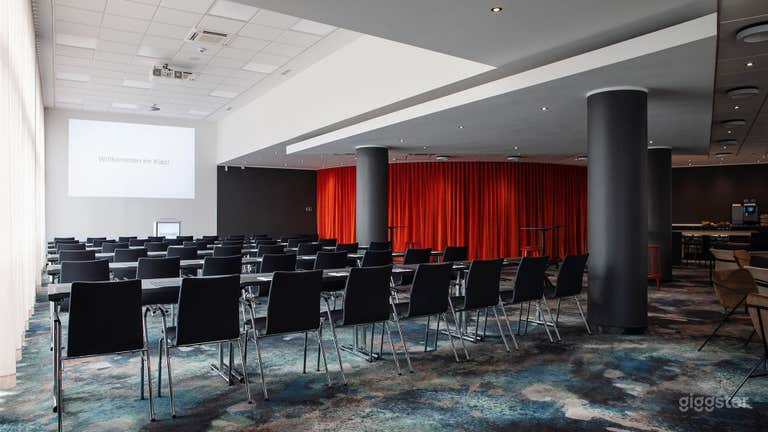  Konferenzraum - B5 für 250 Personen 