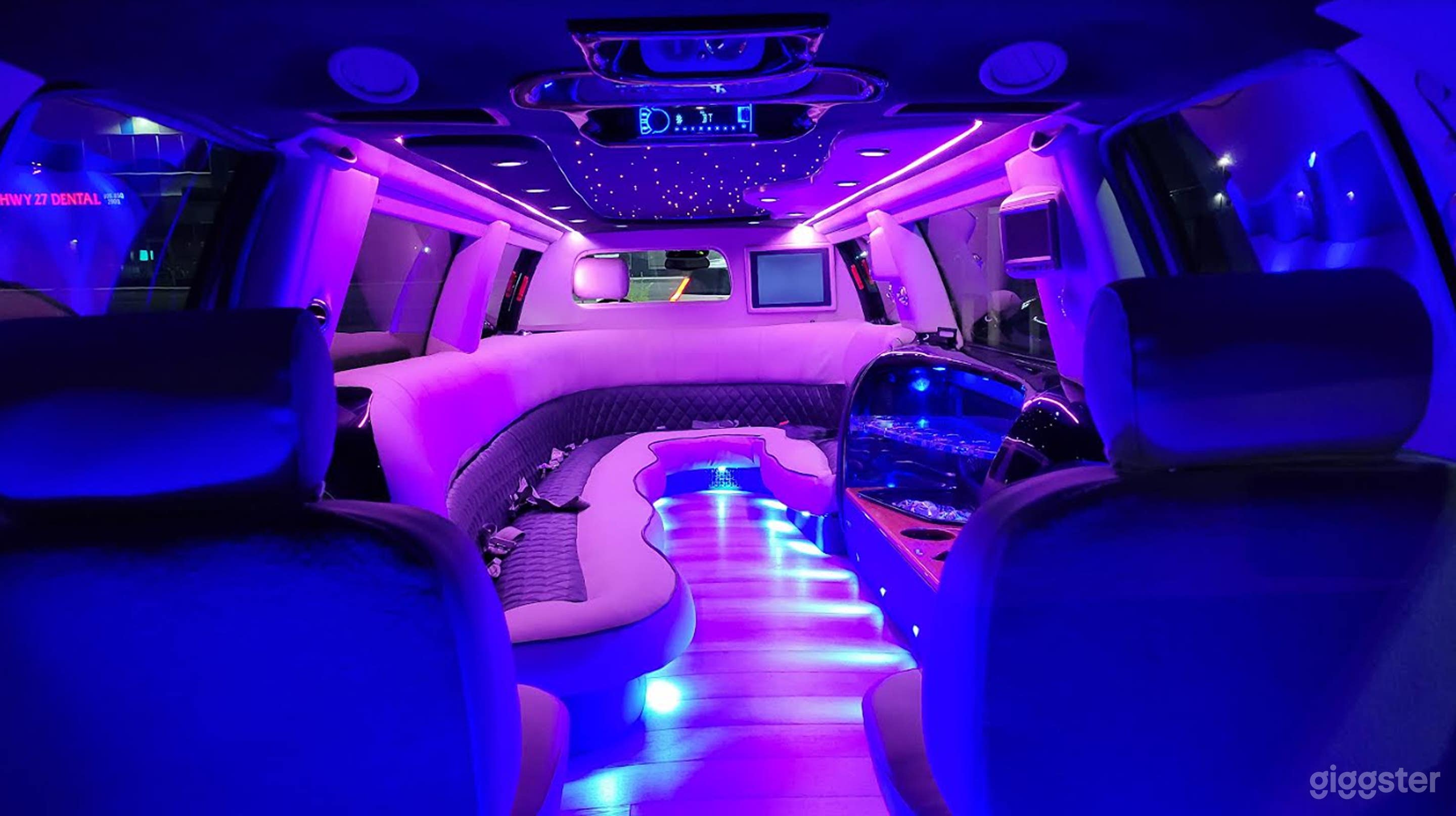 Top-Tier Limousine Photo 4