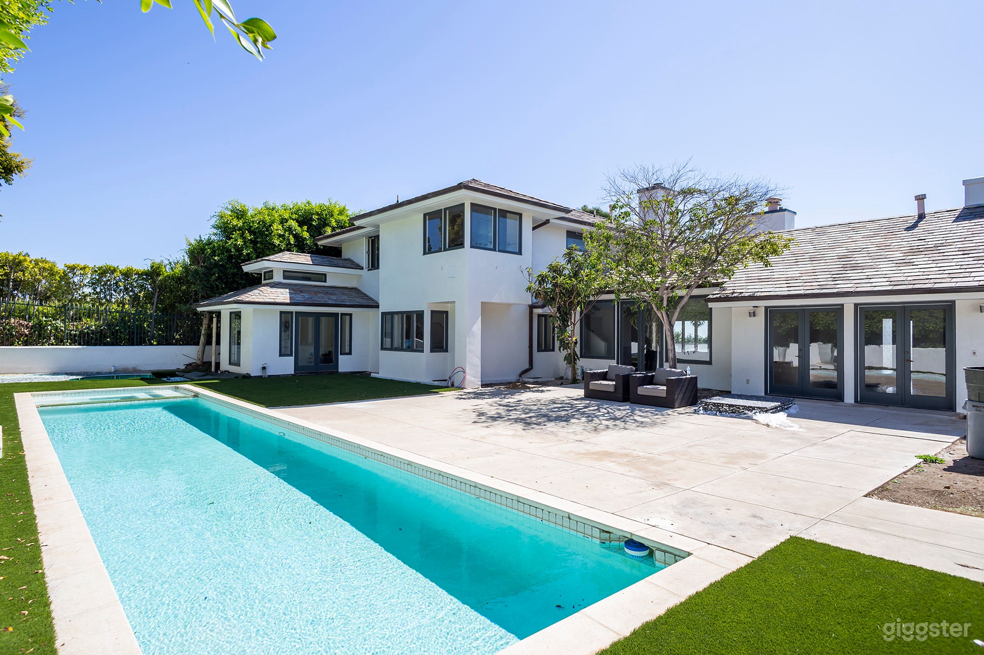 Architectural Americana Photo 2