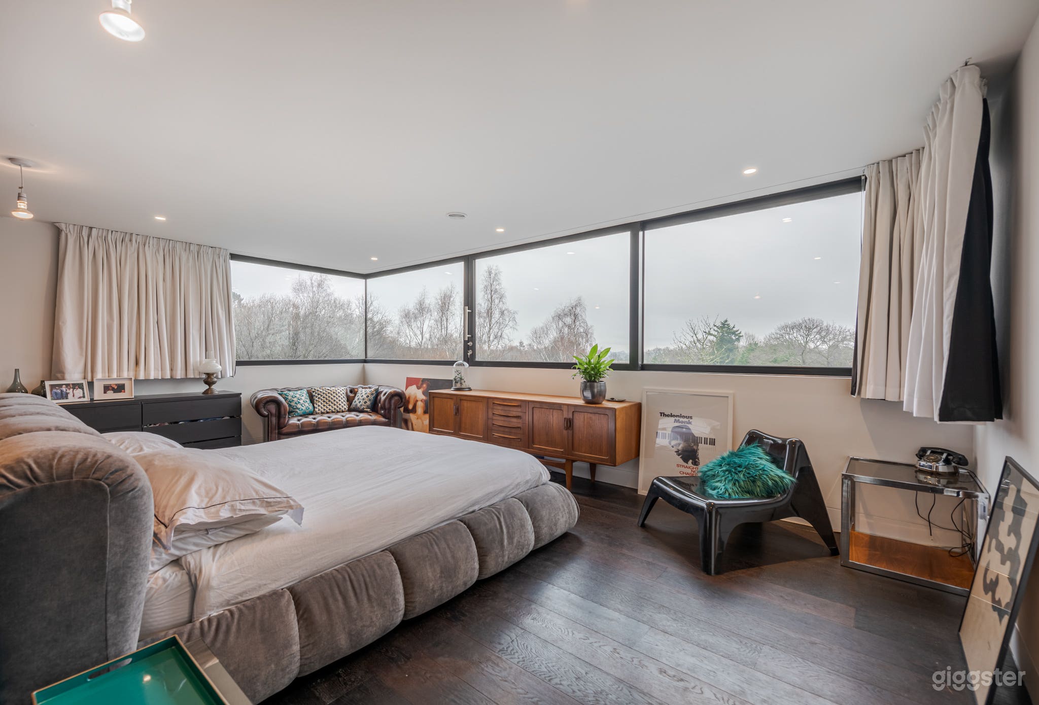 Contemporary Wood and Stone Home in Storrington Photo 3