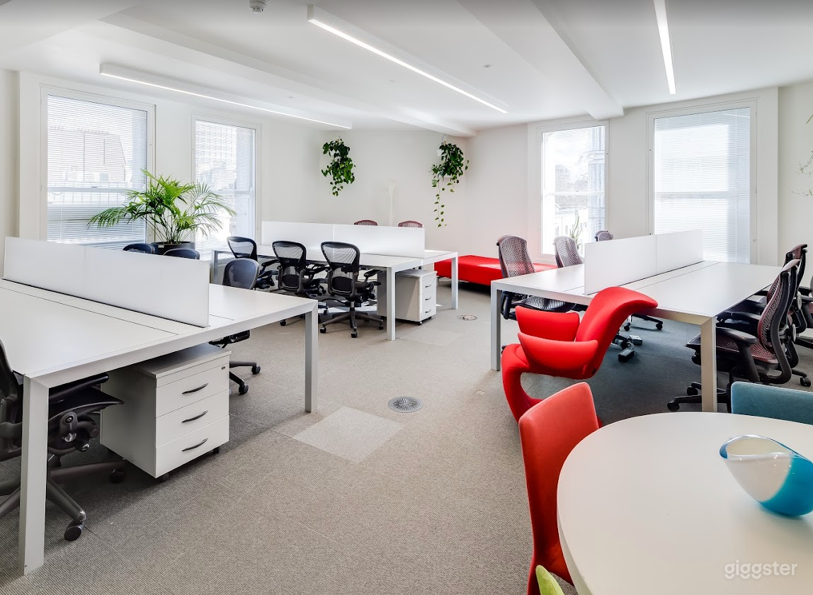 Spacious Co-working and Office Space Photo 4