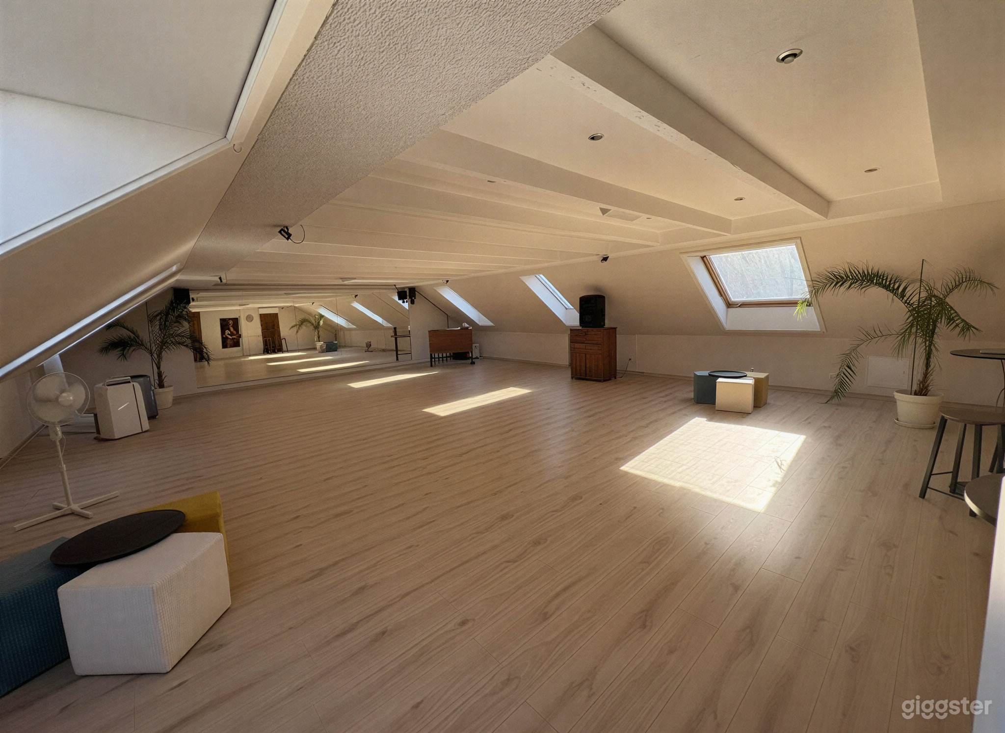 Bright, Spacious and Modern Dance Studio Foto 4