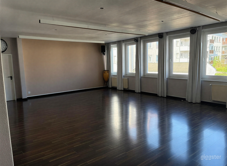  Bright, Spacious and Modern Dance Studio 