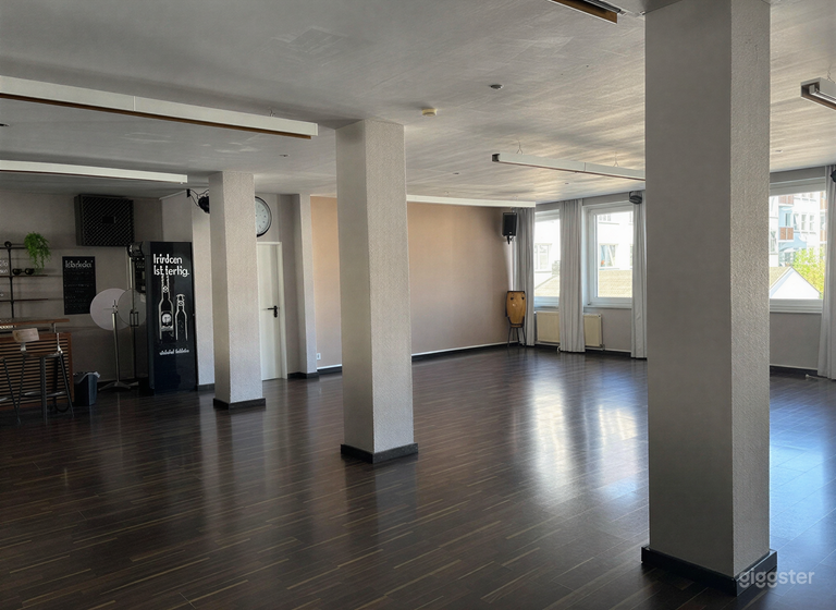  Bright, Spacious and Modern Dance Studio 