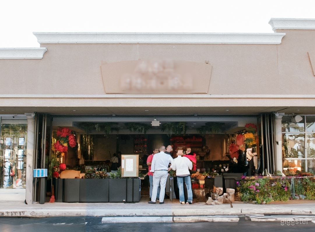 Ultramodern Restaurant in Sunny Isles Beach, FL (Buyout) Photo 1