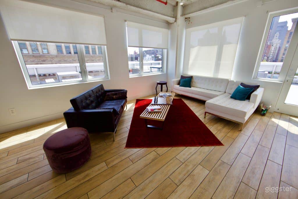 Modern Penthouse in New York Photo 2