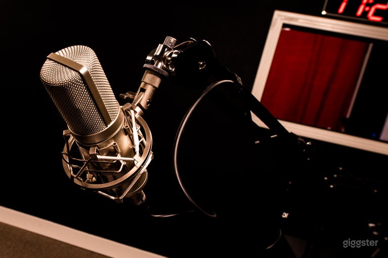  Podcast Studio Minutes From The Las Vegas Strip 