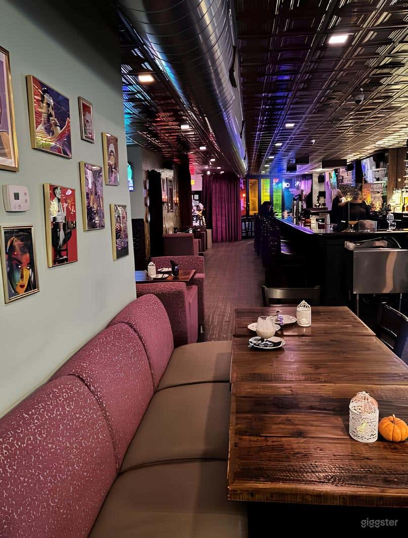 Vibrant Dining Room Photo 1