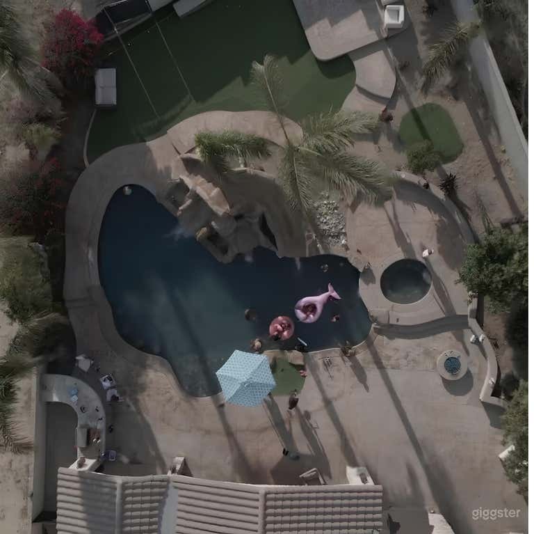  Private Pool Oasis for Filming & Relaxation 