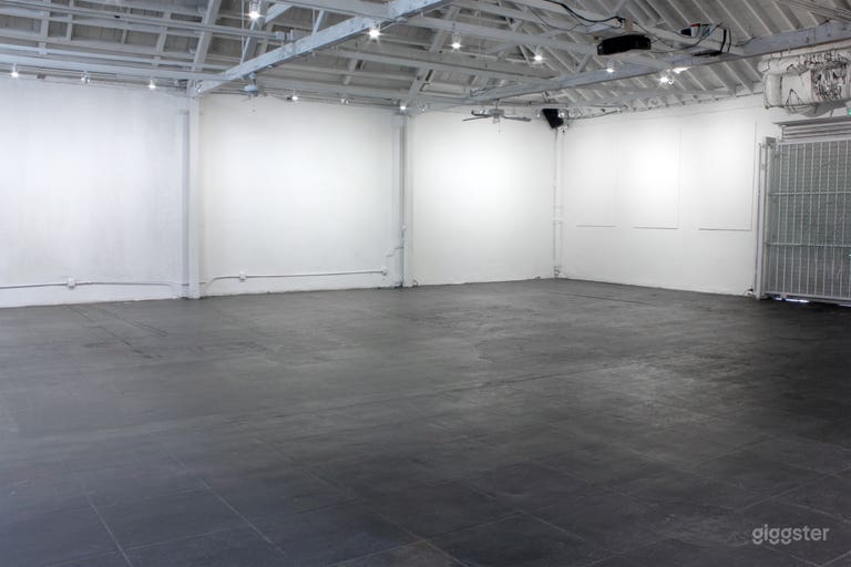  Main Area 