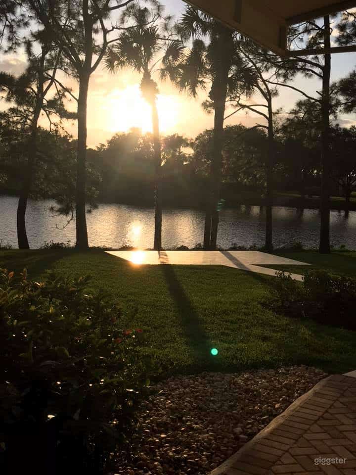 Romantic Lake View Wedding Spot in Naples Photo 4