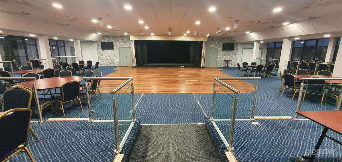 THE BALLROOM Photo 3
