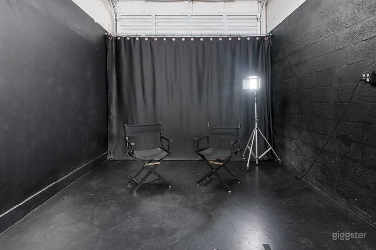 24/7 Pro Studio w/ XL Cyc Wall + Gear (Studio D) 