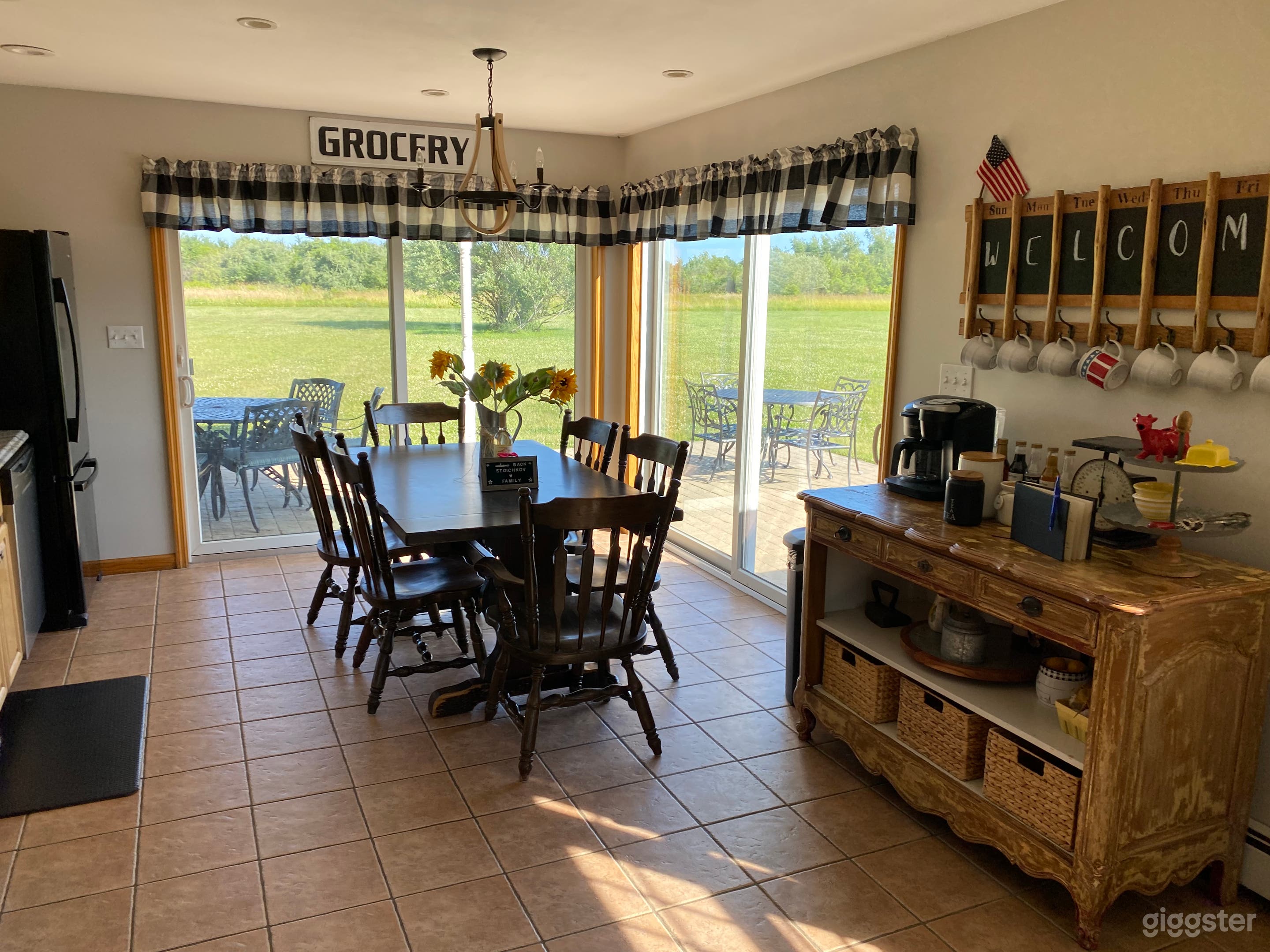 Contemporary Farmhouse 3 acre Land Photo 2