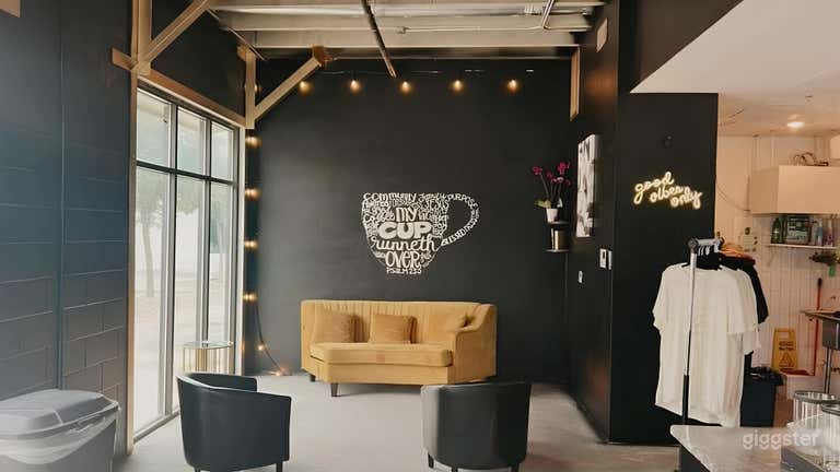  Urban Modern Coffee Shop 
